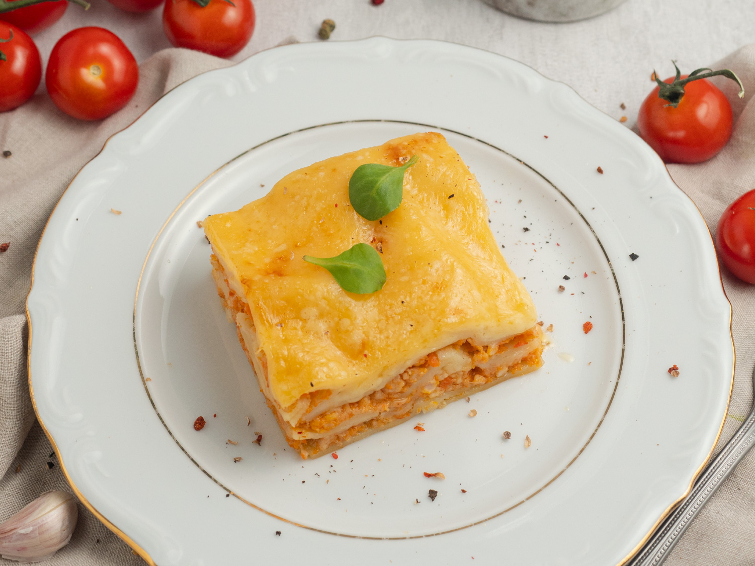 Лазанья с куриным филе и брокколи