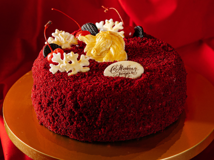 Торт «Красный бархат» Новогодний 
