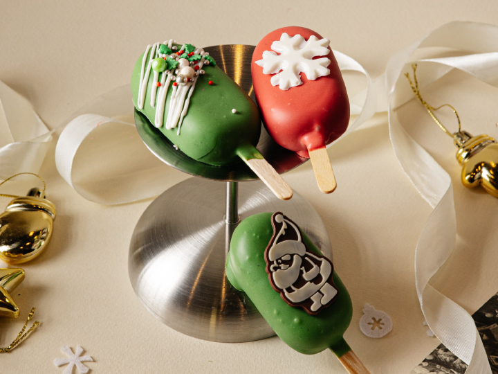 Пирожное «Кейк-попс» Новогодний 