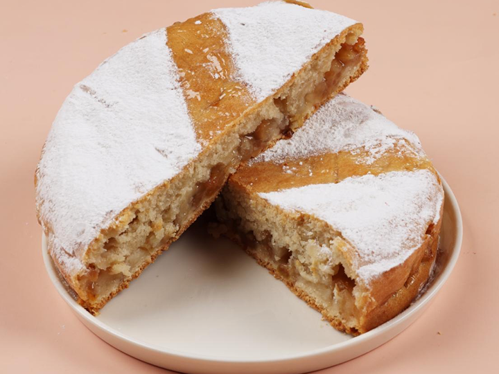 Пирог постный заливной с яблоком