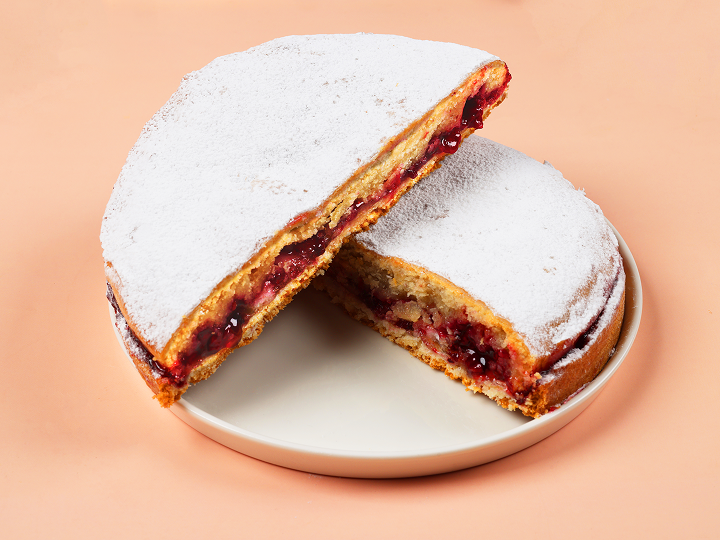 Пирог постный заливной с малиной