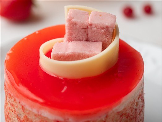 Пирожное Йогуртово-Клубничное