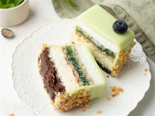 Пирожное «Божанси» мята