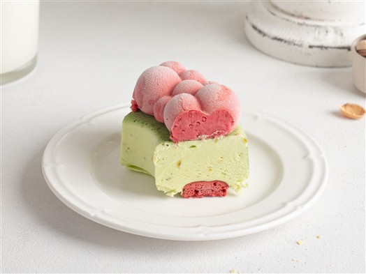 Торт мороженое «Малиновые облака»