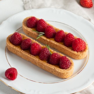 Пирожное «Тарт манго-малина»  за 2 шт