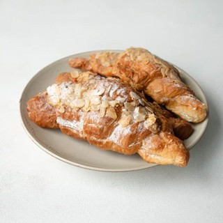 Круассан Миндальный за 7 шт