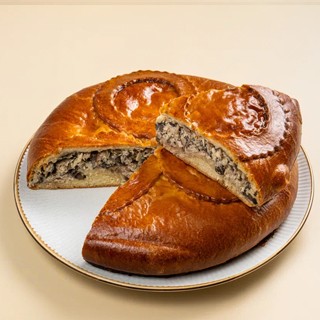 Курник сдобный с курицей и индейкой