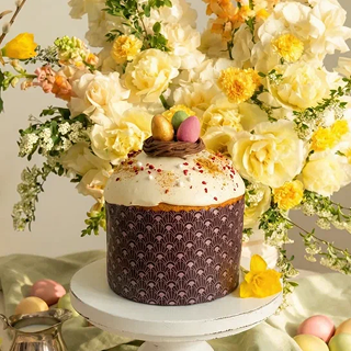 Кулич сдобный с шоколадно-ореховой начинкой 0,700 кг за 1 шт